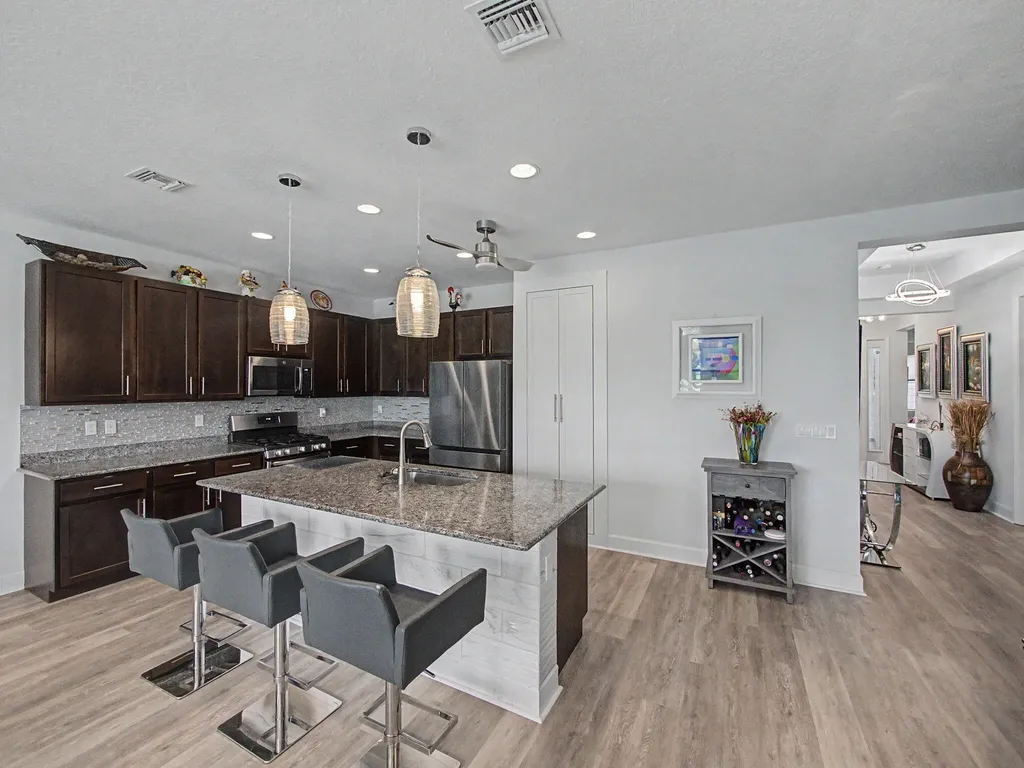 11875 SW Jasper Lake Way Port St Lucie FL 34987