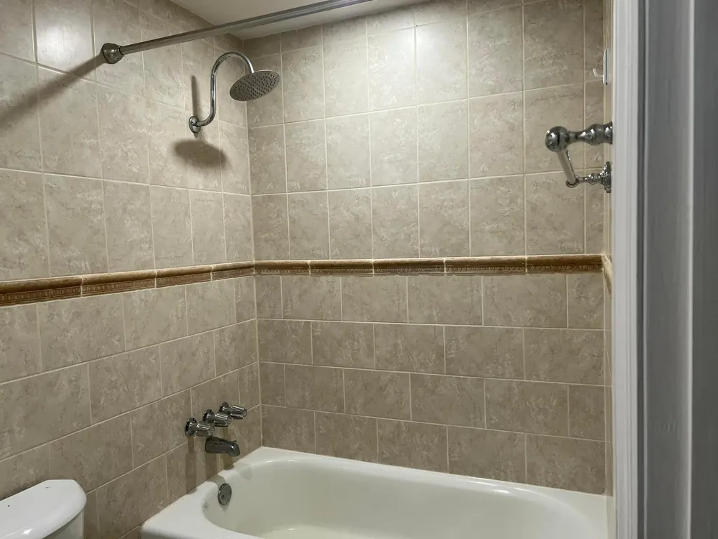 267 Flanders F Delray Beach FL 33484