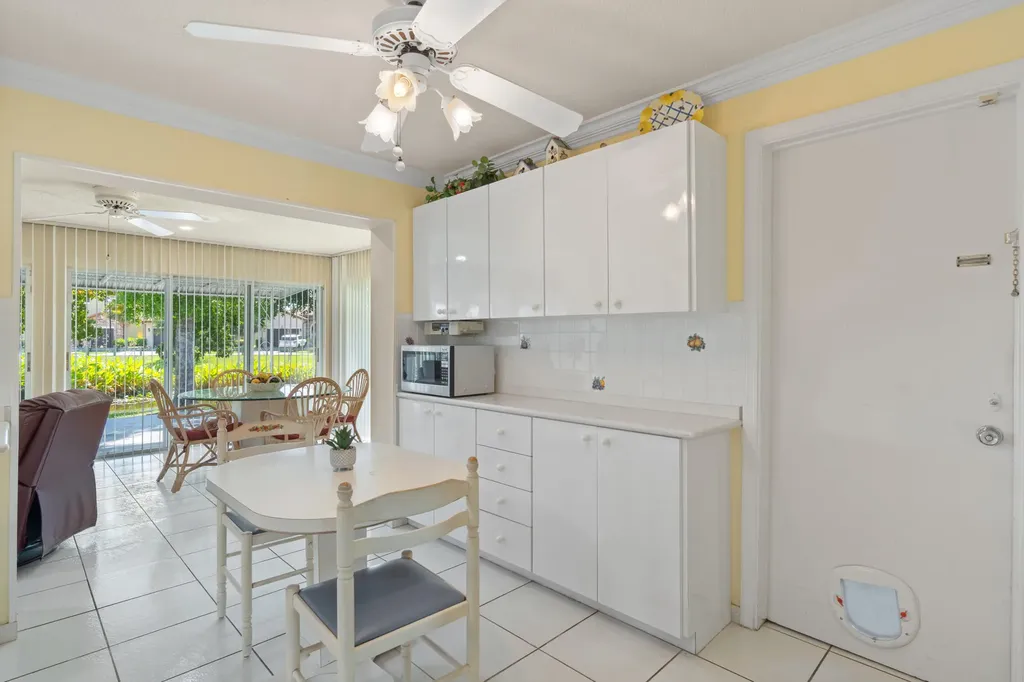 4915 NW 51st Avenue NW Tamarac FL 33319