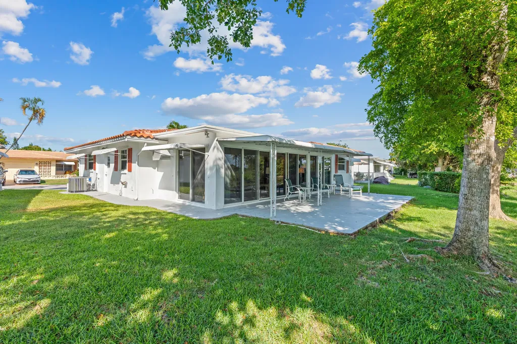 4915 NW 51st Avenue NW Tamarac FL 33319