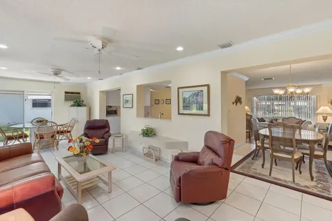 4915 NW 51st Avenue NW Tamarac FL 33319