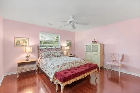 4915 NW 51st Avenue NW Tamarac FL 33319