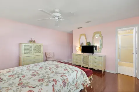4915 NW 51st Avenue NW Tamarac FL 33319
