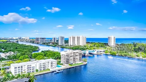 850 NE Spanish River Boulevard Boca Raton FL 33431