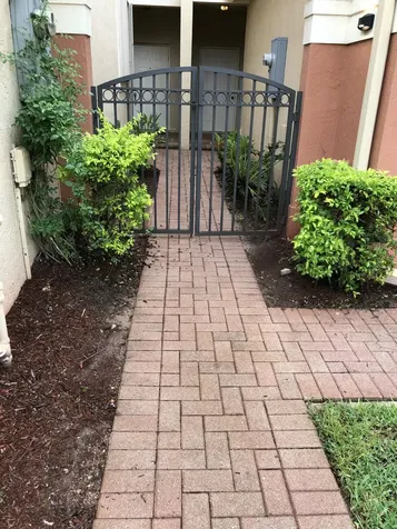 4310 Vineyard Circle Weston FL 33332