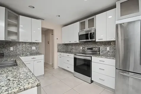 7986 Palacio Del Mar Drive Boca Raton FL 33433