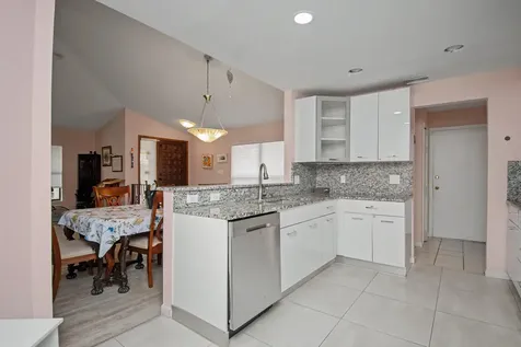 7986 Palacio Del Mar Drive Boca Raton FL 33433