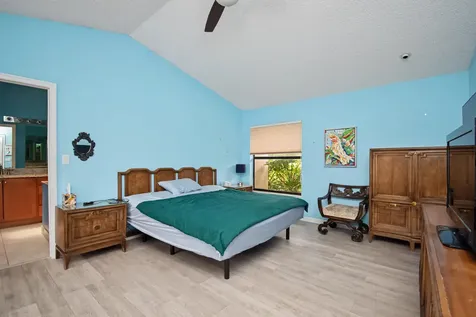7986 Palacio Del Mar Drive Boca Raton FL 33433