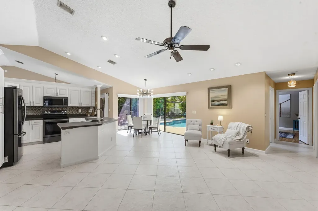 9577 Majestic Way Boynton Beach FL 33437