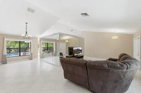 9577 Majestic Way Boynton Beach FL 33437