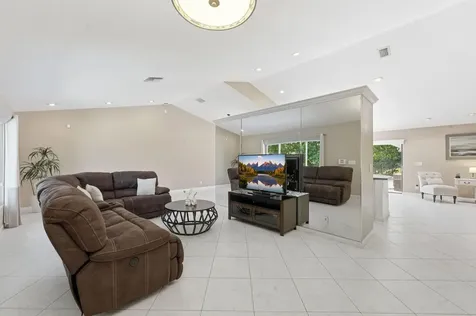 9577 Majestic Way Boynton Beach FL 33437