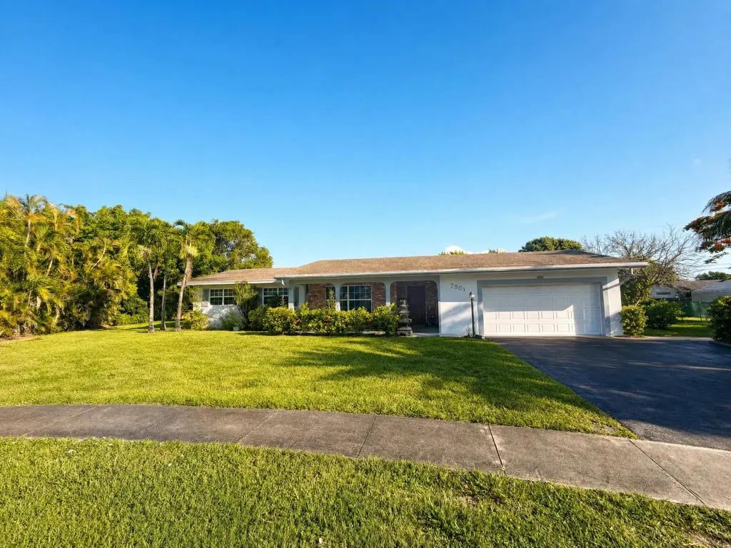 7501 NW 6th Street Plantation FL 33317