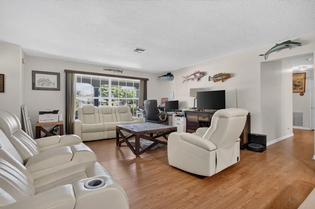 7501 NW 6th Street Plantation FL 33317