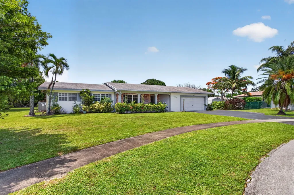 7501 NW 6th Street Plantation FL 33317