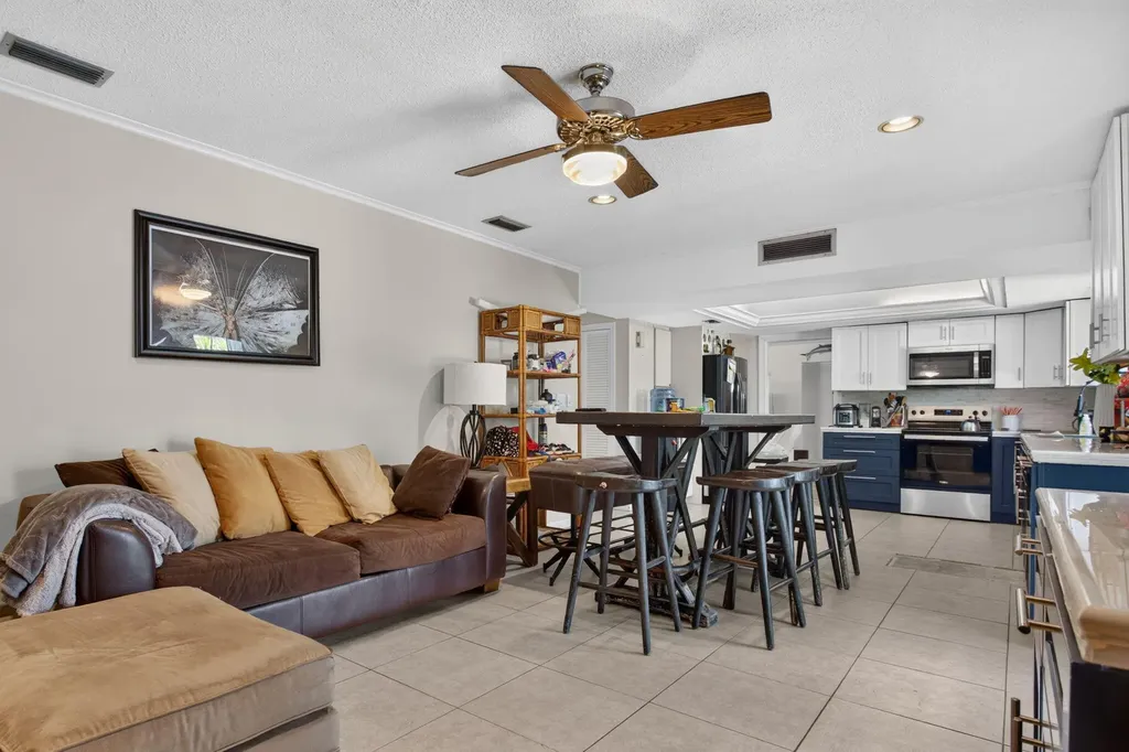 7501 NW 6th Street Plantation FL 33317