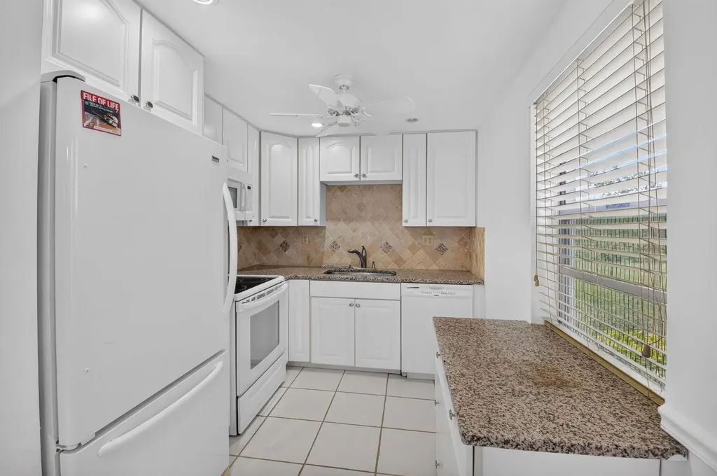 200 Normandy E Delray Beach FL 33484