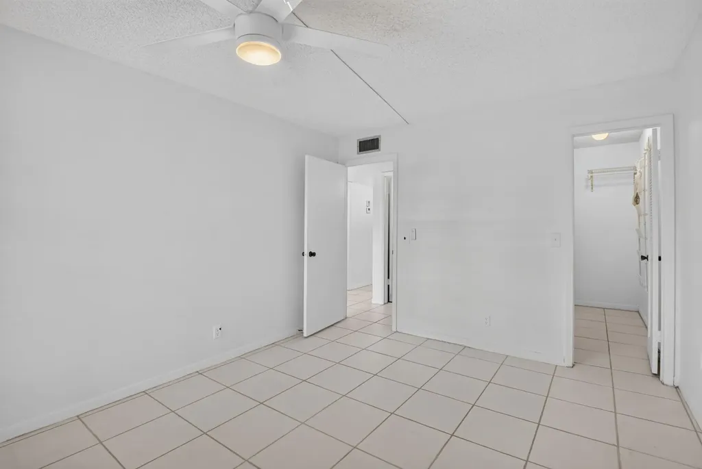 200 Normandy E Delray Beach FL 33484