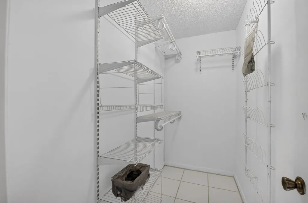 200 Normandy E Delray Beach FL 33484