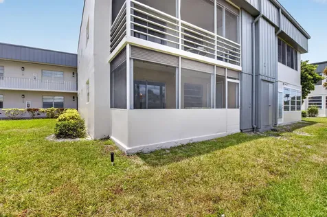 200 Normandy E Delray Beach FL 33484