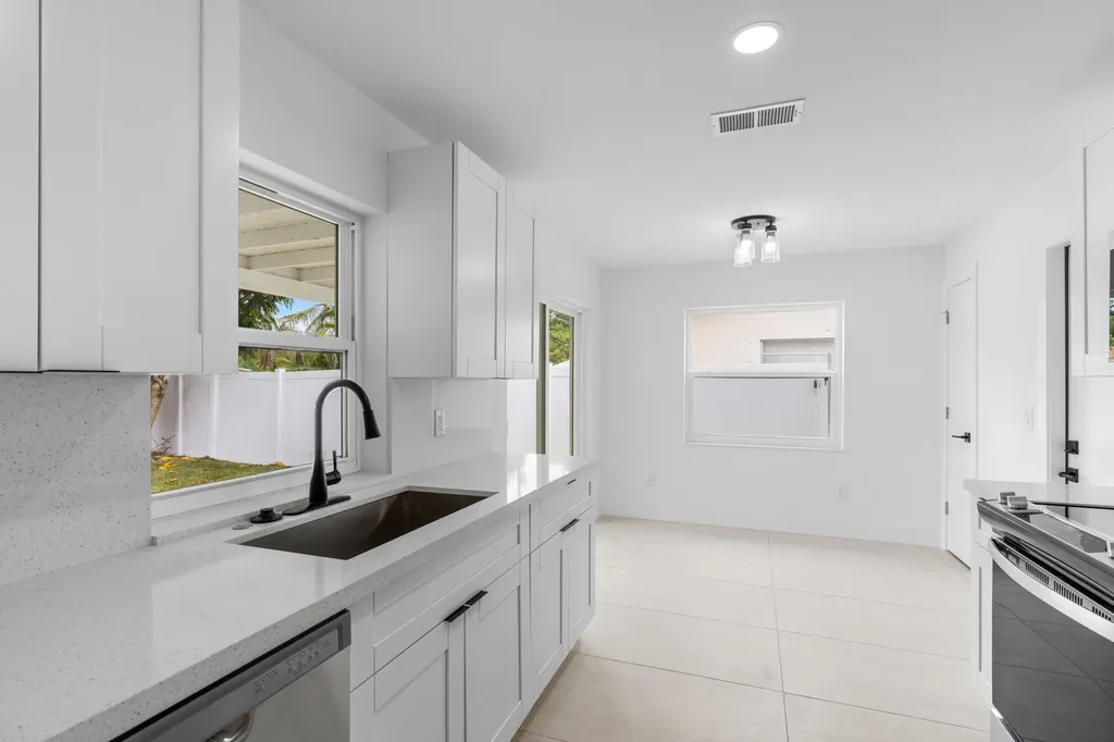 22171 SW 62nd Avenue Boca Raton FL 33428