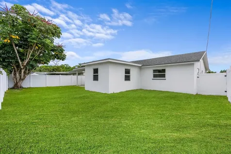 22171 SW 62nd Avenue Boca Raton FL 33428