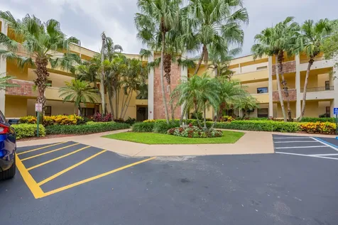 7520 La Paz Boulevard Boca Raton FL 33433