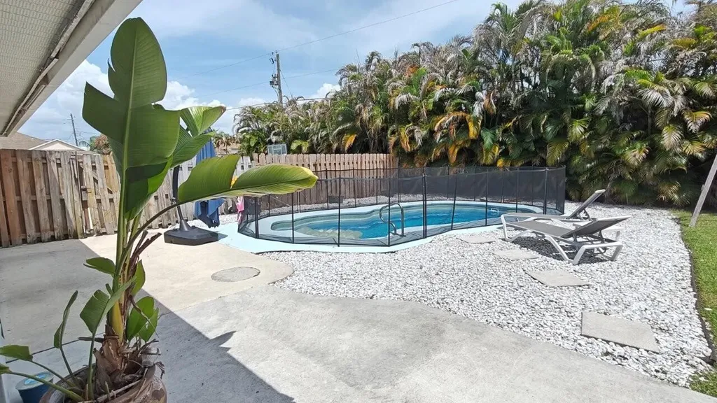2043 SE Camilo Street Port St Lucie FL 34952