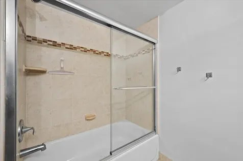 2800 N Ocean Drive Riviera Beach FL 33404