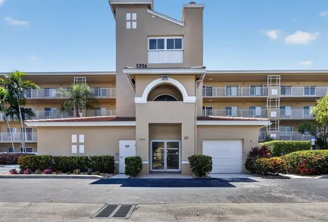 5906 Crystal Shores Drive Boynton Beach FL 33437