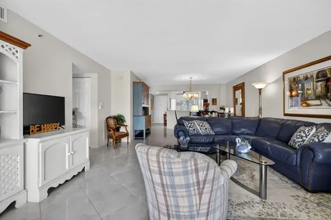 5906 Crystal Shores Drive Boynton Beach FL 33437