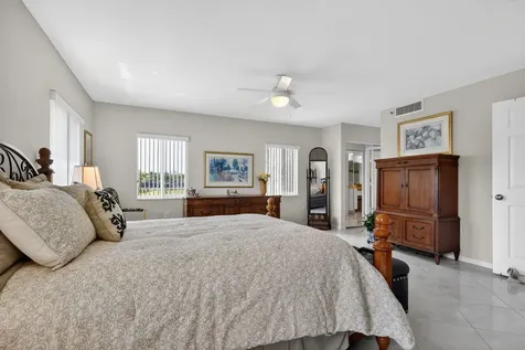 5906 Crystal Shores Drive Boynton Beach FL 33437