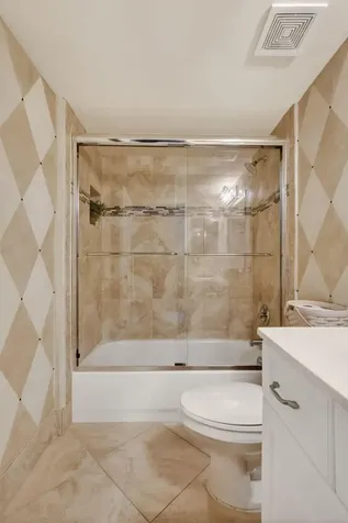 5906 Crystal Shores Drive Boynton Beach FL 33437