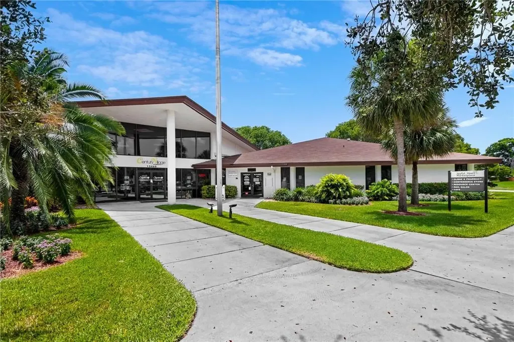 1400 SW 124th Terrace Pembroke Pines FL 33027