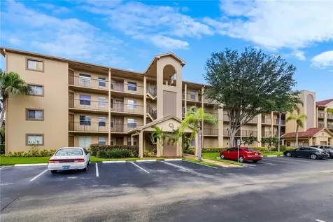 1400 SW 124th Terrace Pembroke Pines FL 33027