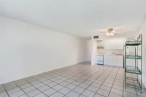1400 SW 124th Terrace Pembroke Pines FL 33027