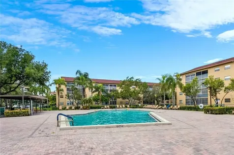 1400 SW 124th Terrace Pembroke Pines FL 33027