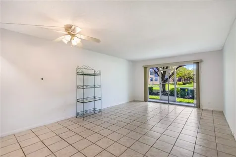 1400 SW 124th Terrace Pembroke Pines FL 33027