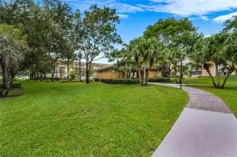 1400 SW 124th Terrace Pembroke Pines FL 33027