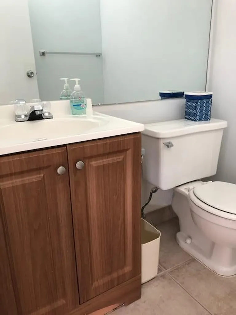 370 Saxony Trail Delray Beach FL 33446