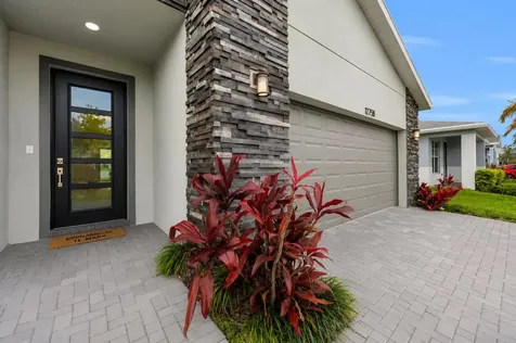 12758 SW Phoenix Drive Port St Lucie FL 34987