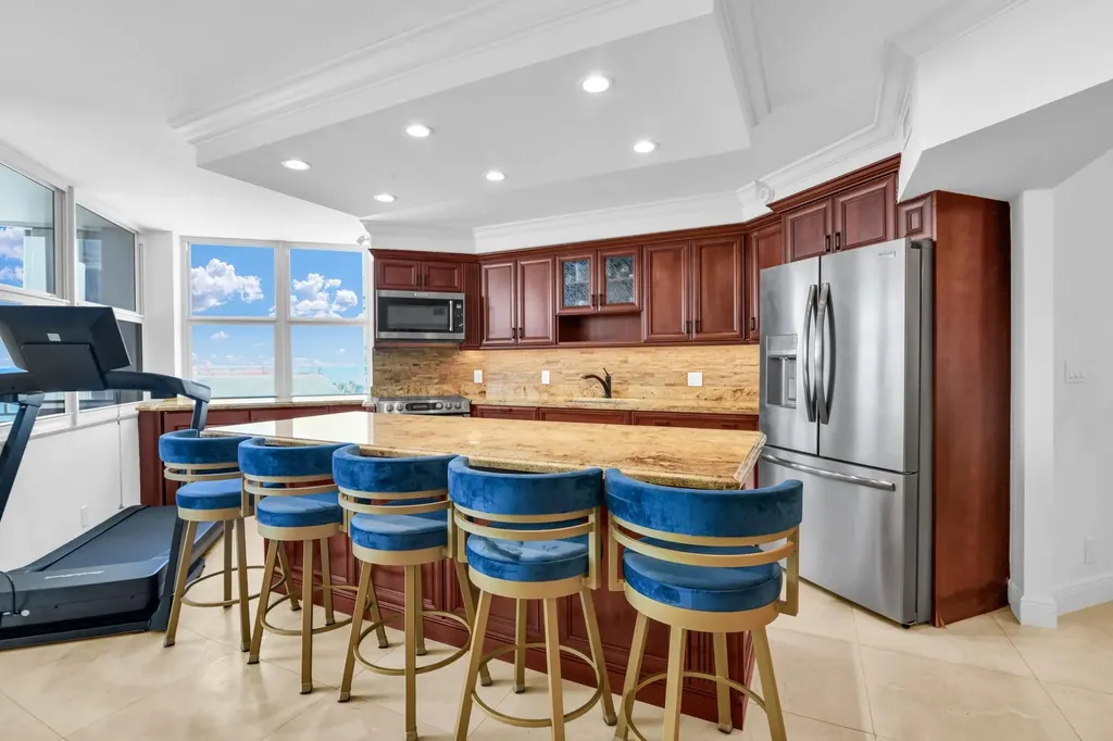 1340 S Ocean Boulevard Pompano Beach FL 33062