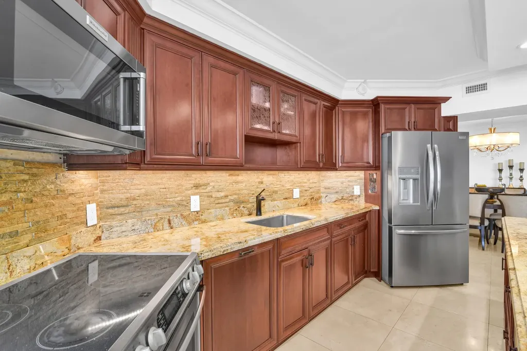 1340 S Ocean Boulevard Pompano Beach FL 33062