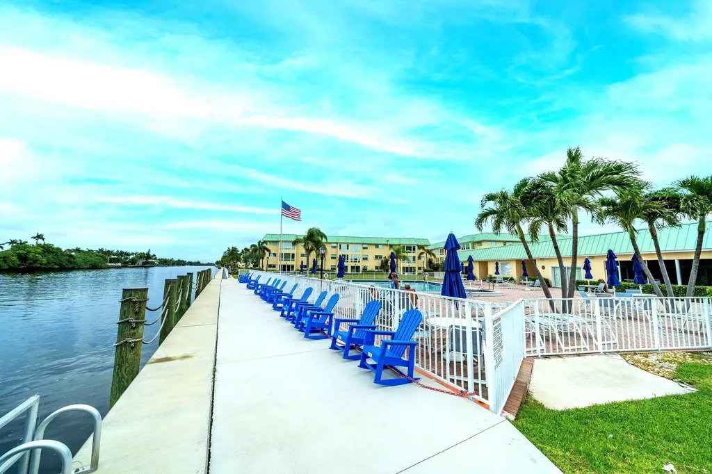 12 Colonial Club Drive Boynton Beach FL 33435