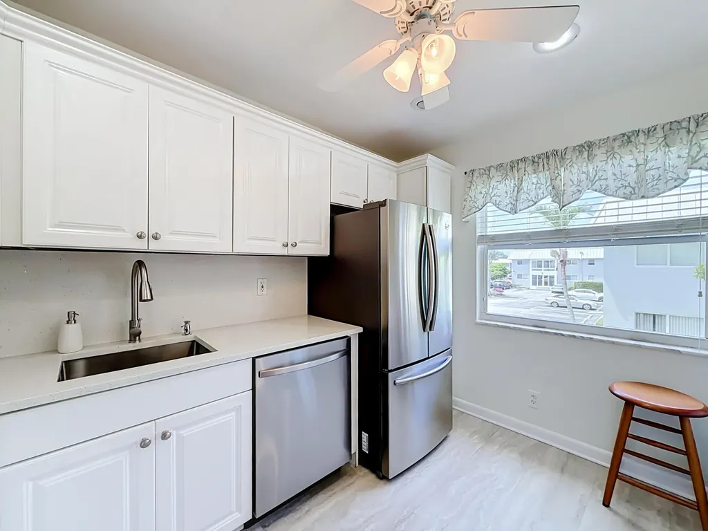 12 Colonial Club Drive Boynton Beach FL 33435