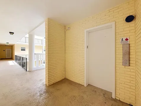 12 Colonial Club Drive Boynton Beach FL 33435