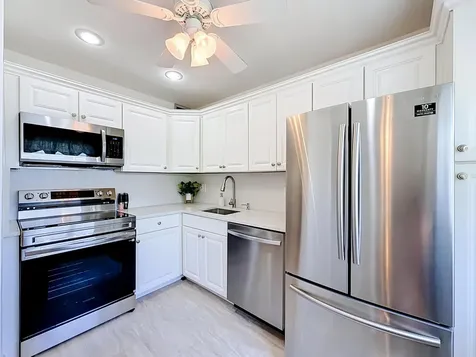 12 Colonial Club Drive Boynton Beach FL 33435