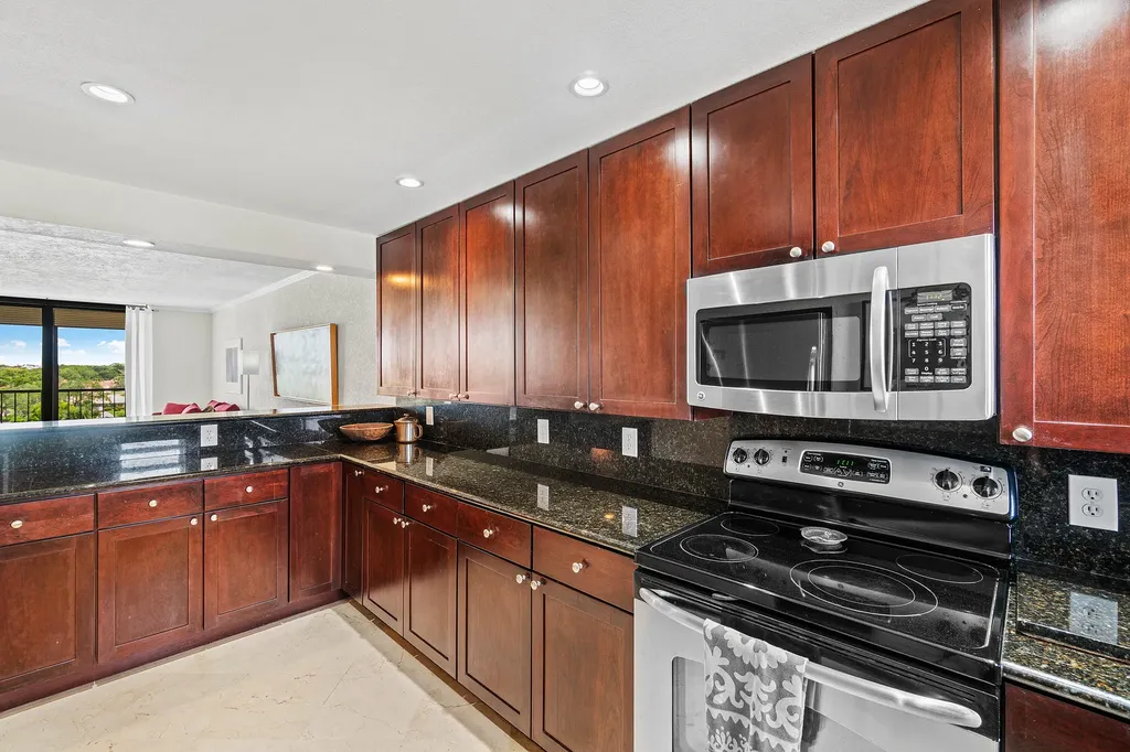 2400 Deer Creek Country Club Boulevard Deerfield Beach FL 33442