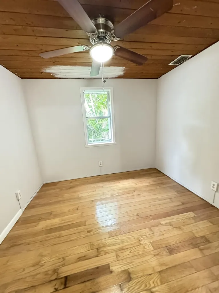 1901 S 34th Street Fort Pierce FL 34947