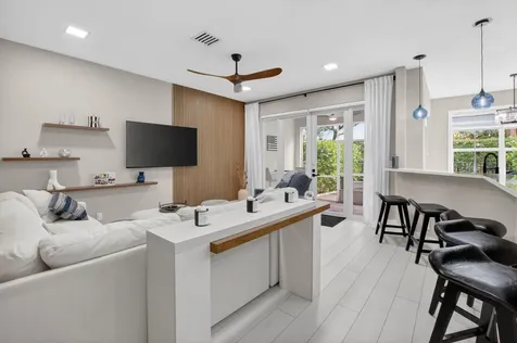 124 Las Brisas Circle Hypoluxo FL 33462