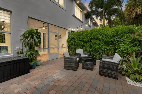 124 Las Brisas Circle Hypoluxo FL 33462